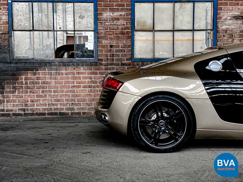 Audi R8 V8 4.2 FSI Quattro 420 PS 2008 AUDI SPORT.