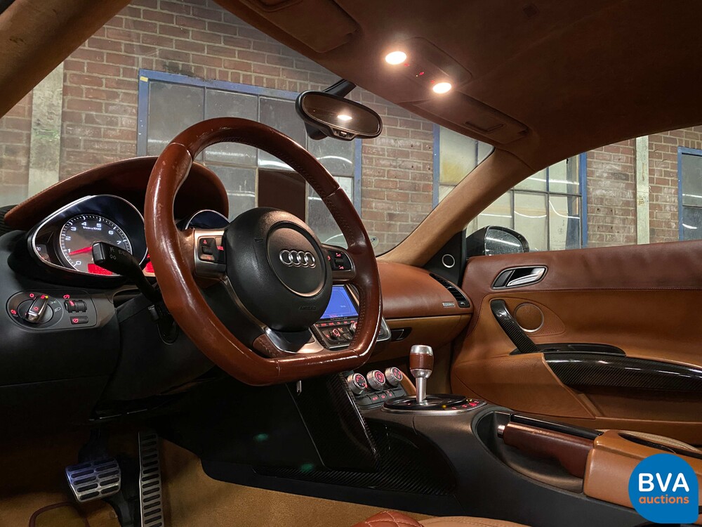 Audi R8 V8 4.2 FSI Quattro 420 PS 2008 AUDI SPORT.