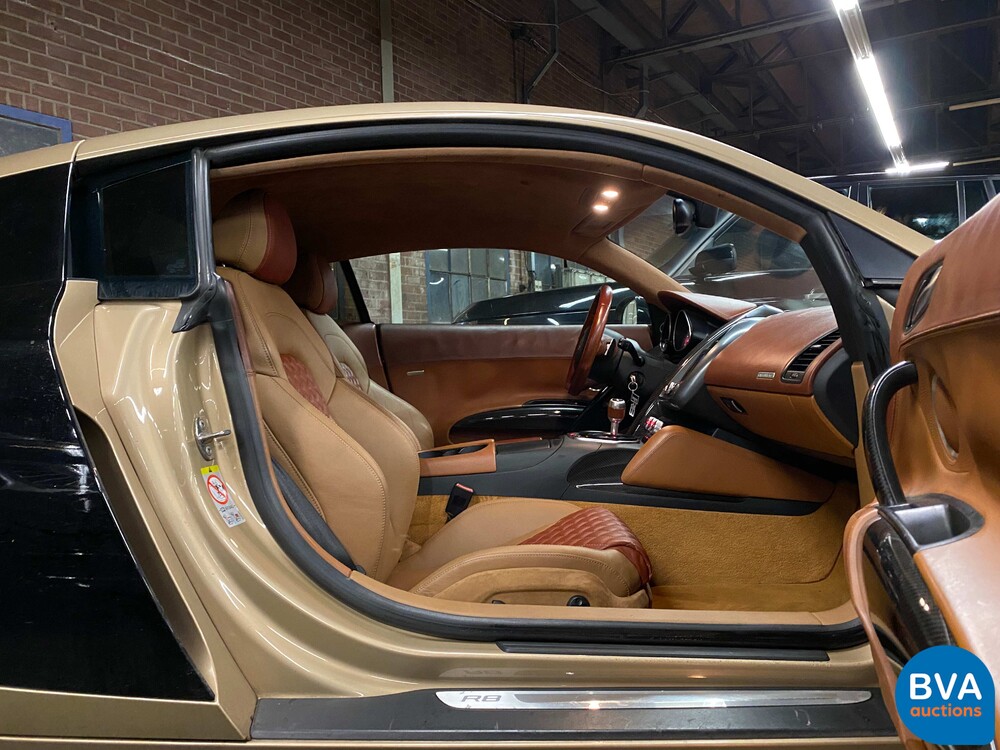 Audi R8 V8 4.2 FSI Quattro 420 PS 2008 AUDI SPORT.