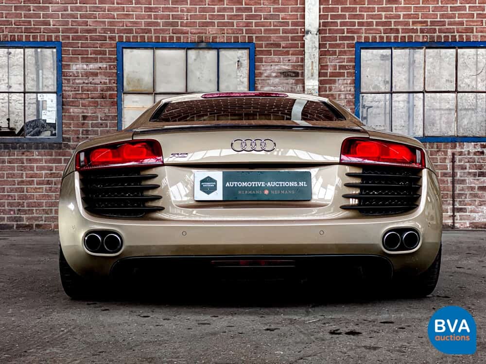 Audi R8 V8 4.2 FSI Quattro 420 PS 2008 AUDI SPORT.