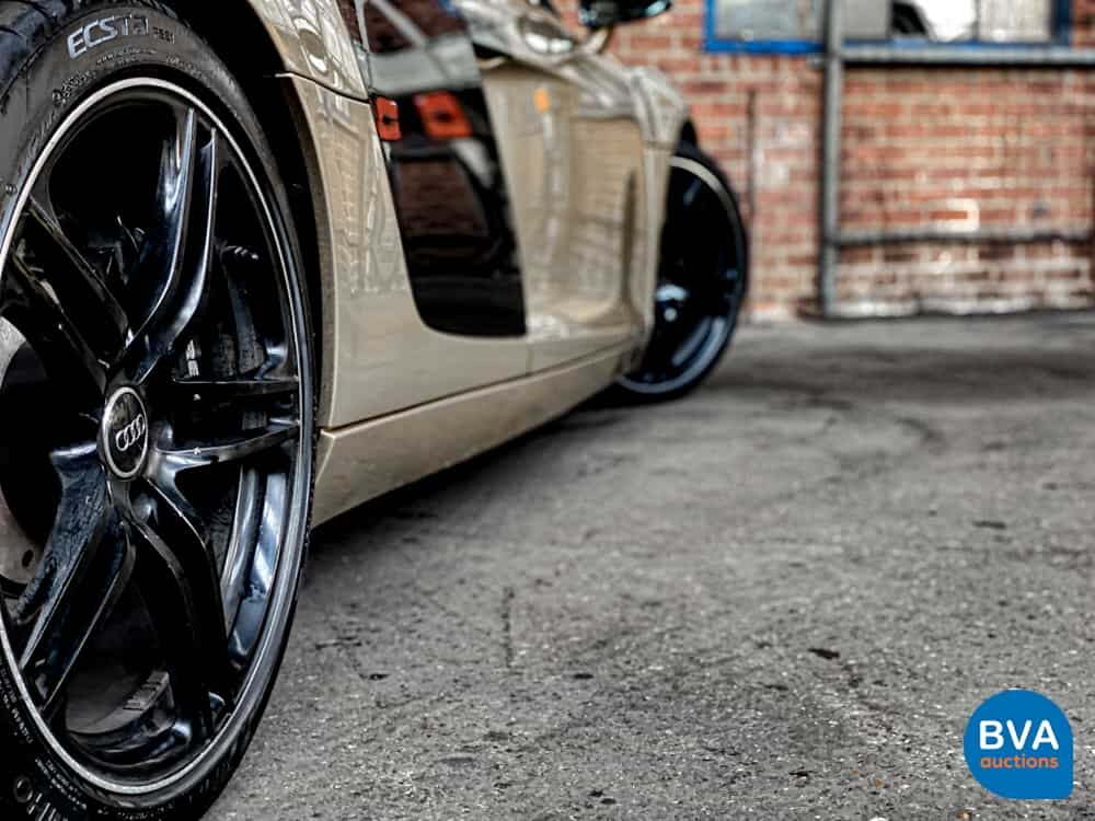 Audi R8 V8 4.2 FSI Quattro 420 PS 2008 AUDI SPORT.