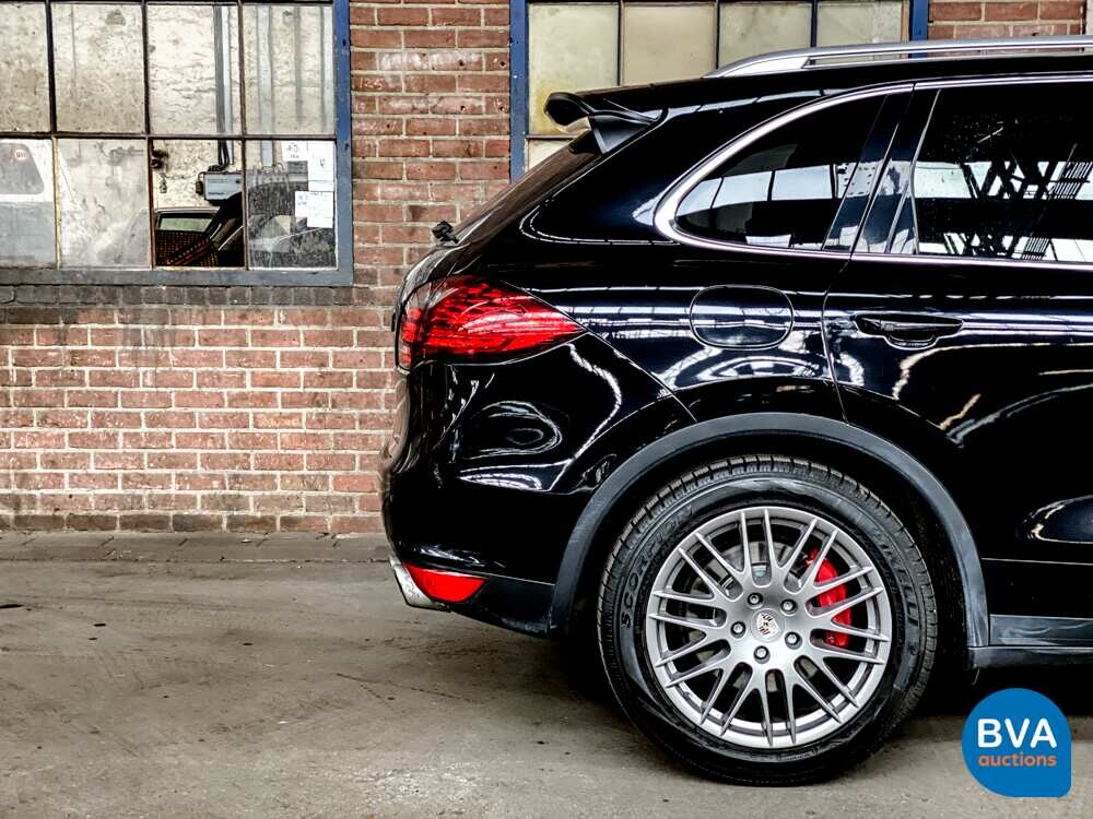 Porsche Cayenne 4.8 Turbo Sportchrono 500 PS 2010, JT-994-P.