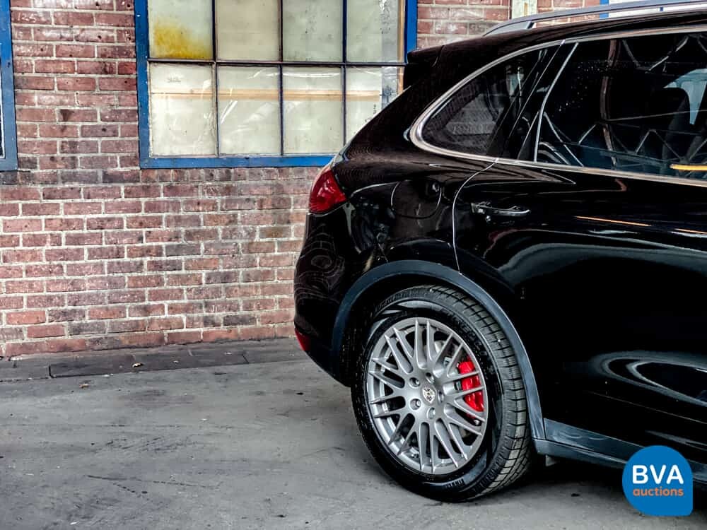 Porsche Cayenne 4.8 Turbo Sportchrono 500 PS 2010, JT-994-P.