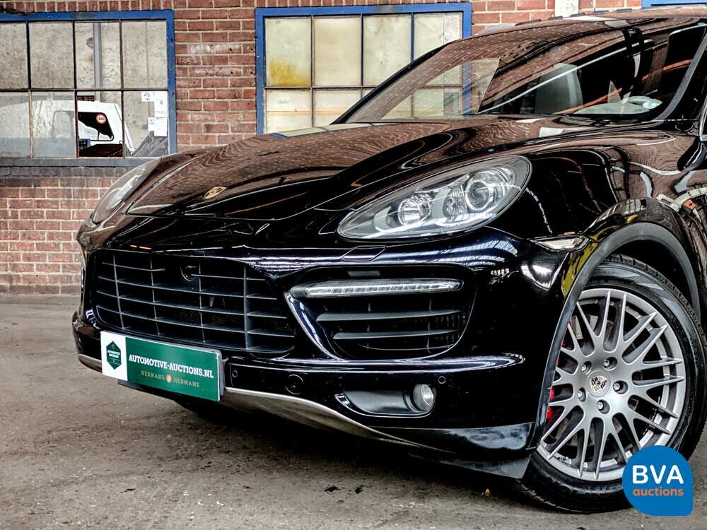 Porsche Cayenne 4.8 Turbo Sportchrono 500 PS 2010, JT-994-P.