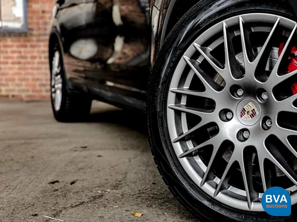 Porsche Cayenne 4.8 Turbo Sportchrono 500 PS 2010, JT-994-P.