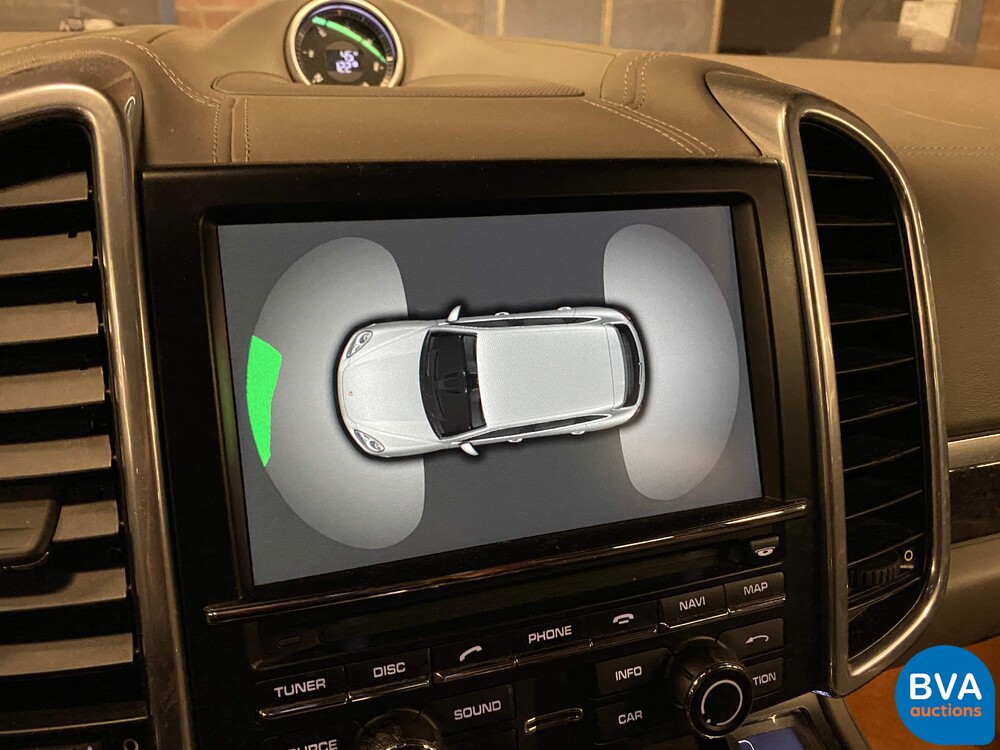 Porsche Cayenne 4.8 Turbo Sportchrono 500 PS 2010, JT-994-P.