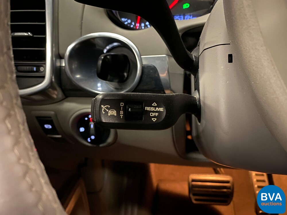 Porsche Cayenne 4.8 Turbo Sportchrono 500 PS 2010, JT-994-P.