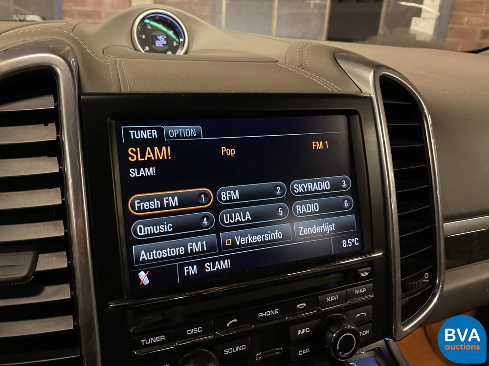 Porsche Cayenne 4.8 Turbo Sportchrono 500 PS 2010, JT-994-P.