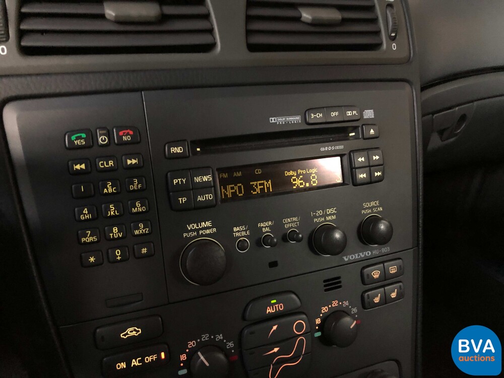 Volvo V70 Cross Country 2.4 4WD 200PS, 75-GR-NT.