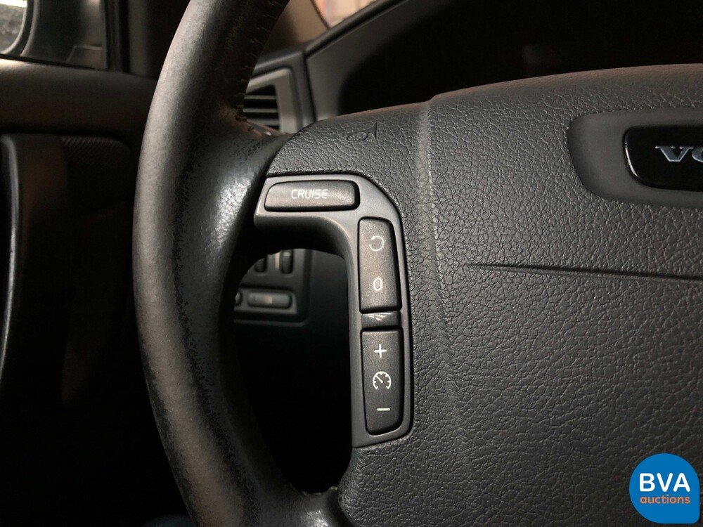 Volvo V70 Cross Country 2.4 4WD 200PS, 75-GR-NT.