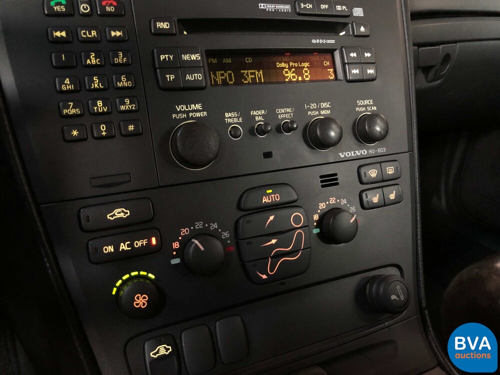 Volvo V70 Cross Country 2.4 4WD 200PS, 75-GR-NT.