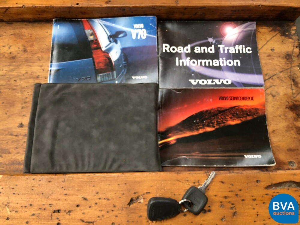 Volvo V70 Cross Country 2.4 4WD 200PS, 75-GR-NT.