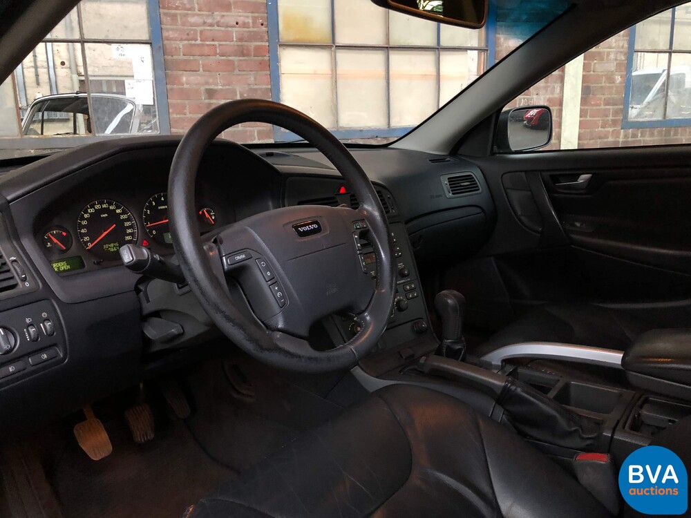 Volvo V70 Cross Country 2.4 4WD 200PS, 75-GR-NT.