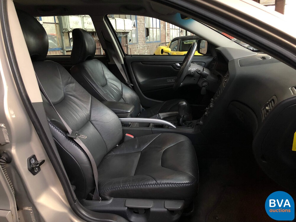 Volvo V70 Cross Country 2.4 4WD 200PS, 75-GR-NT.