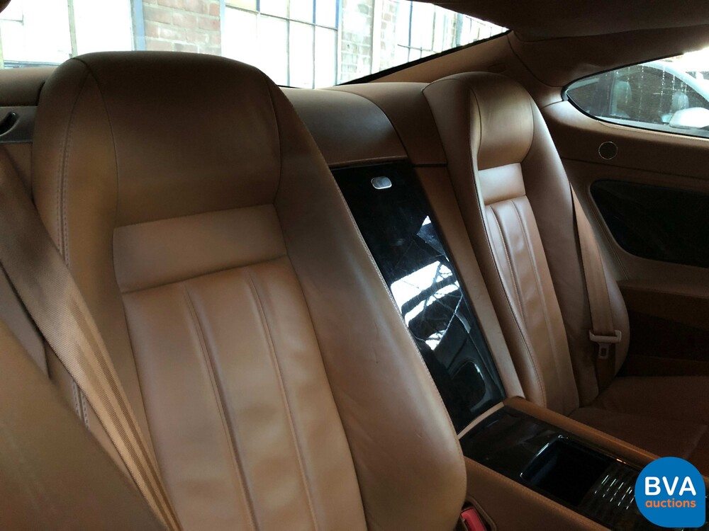 Bentley Continental GT6.0 W12 560 PS 2004.