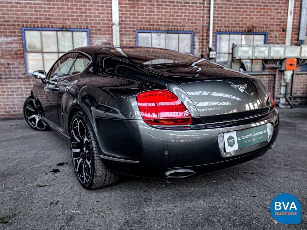 Bentley Continental GT6.0 W12 560 PS 2004.