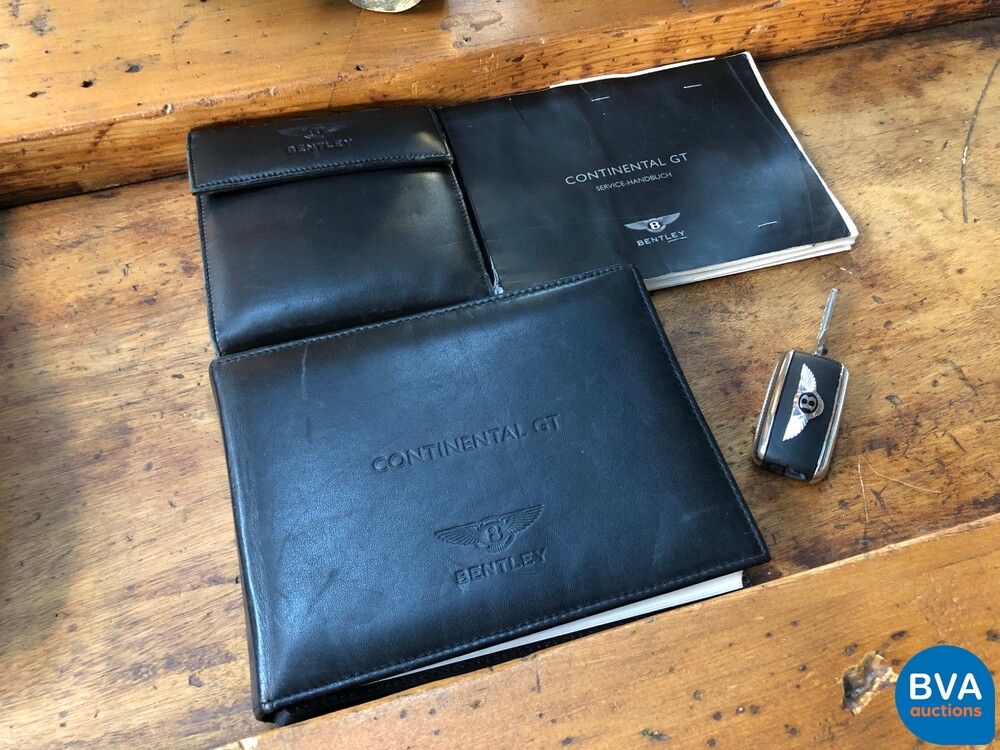 Bentley Continental GT6.0 W12 560 PS 2004.