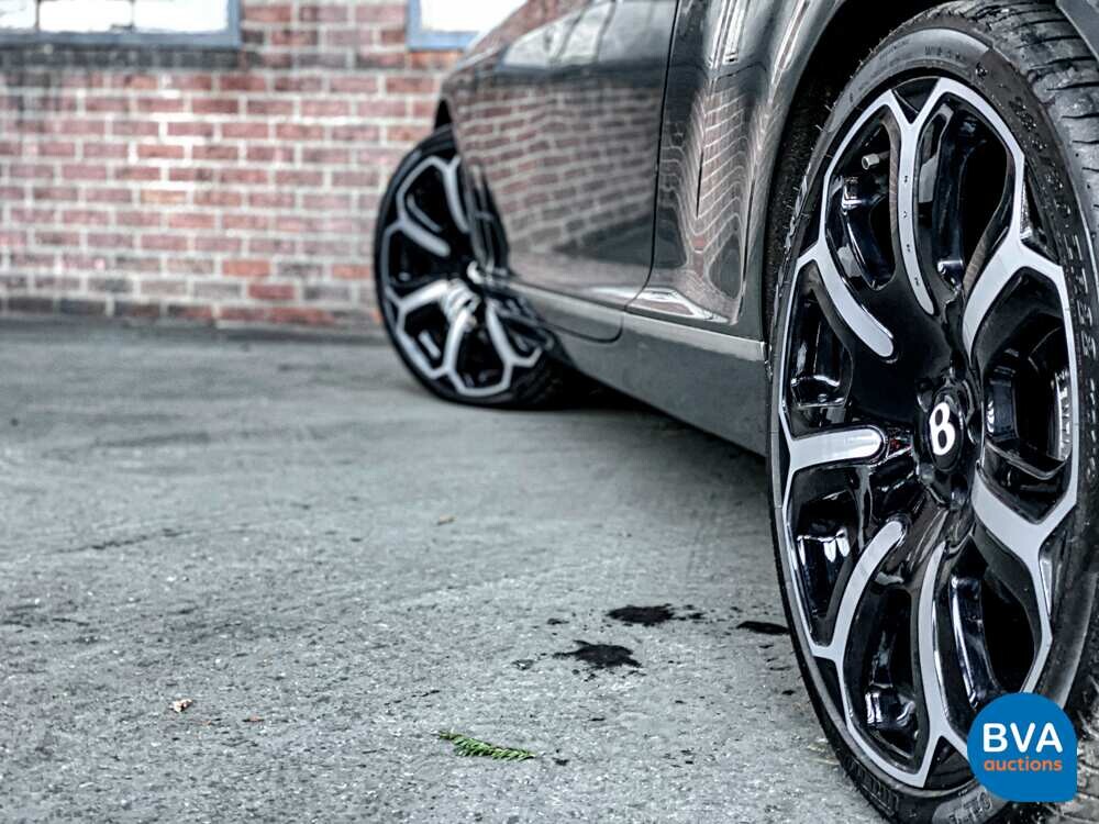 Bentley Continental GT6.0 W12 560 PS 2004.