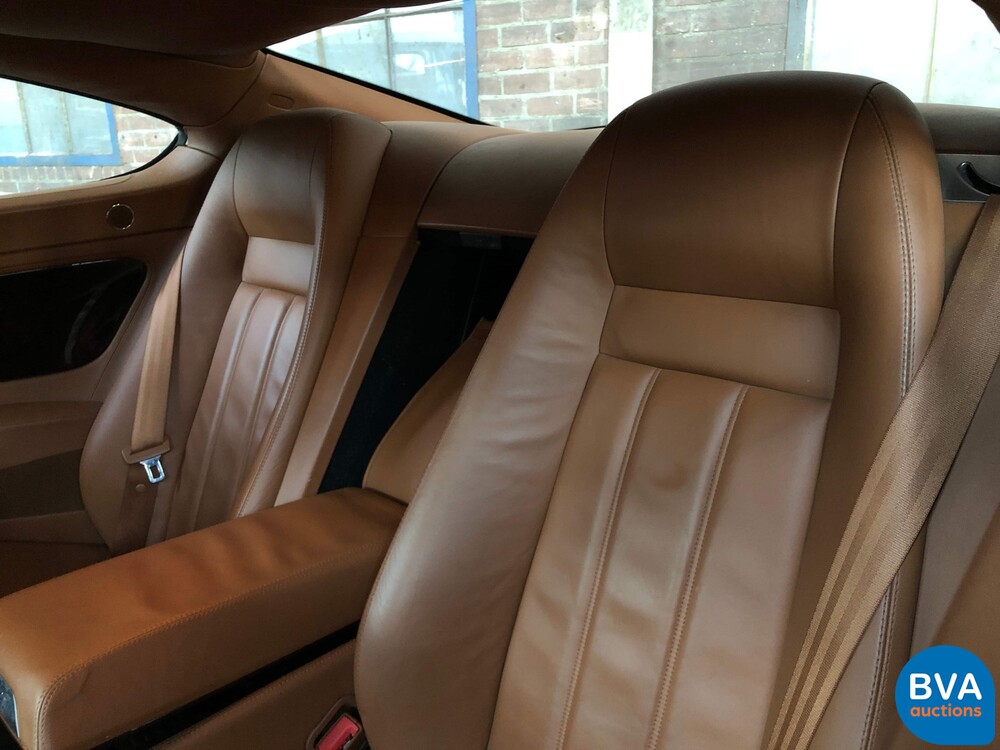 Bentley Continental GT6.0 W12 560 PS 2004.