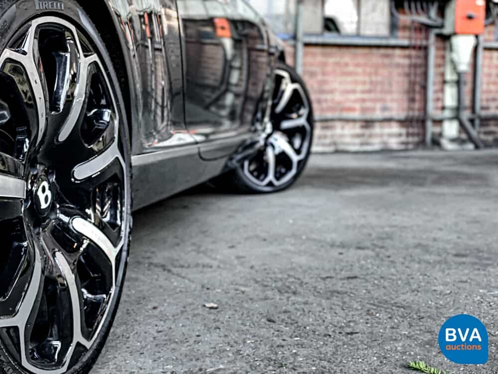 Bentley Continental GT6.0 W12 560 PS 2004.