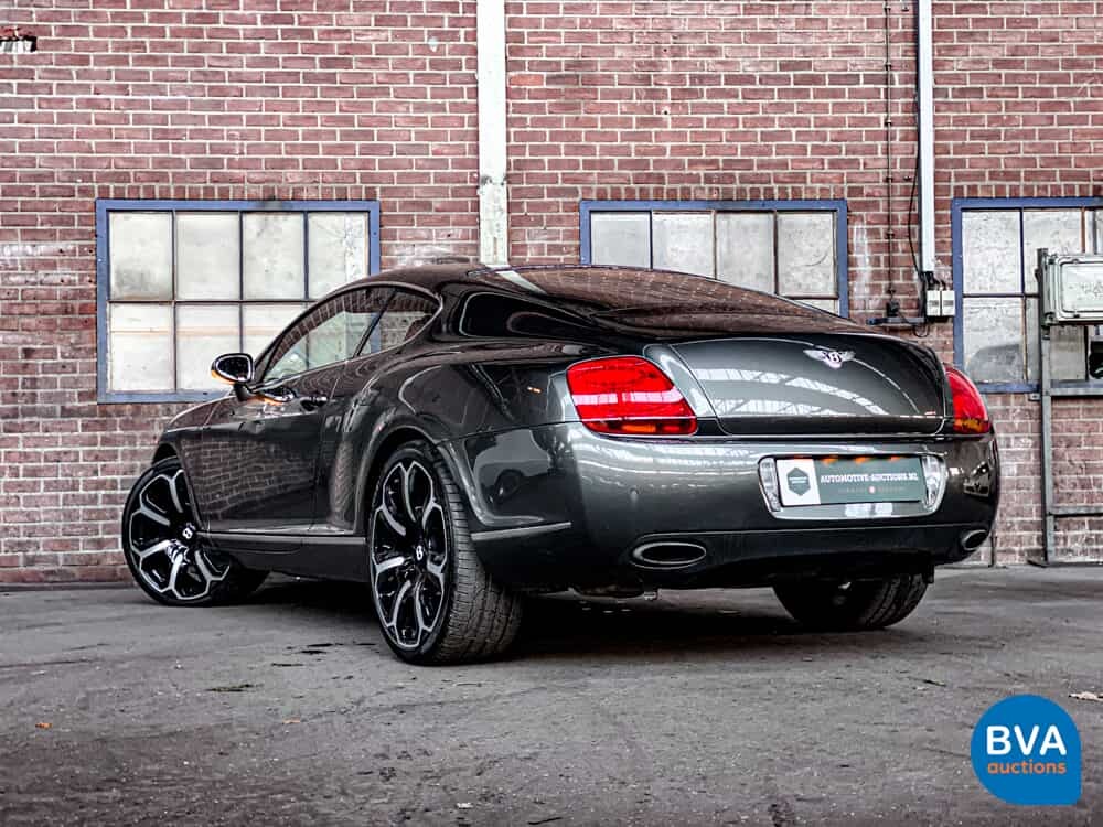 Bentley Continental GT6.0 W12 560 PS 2004.