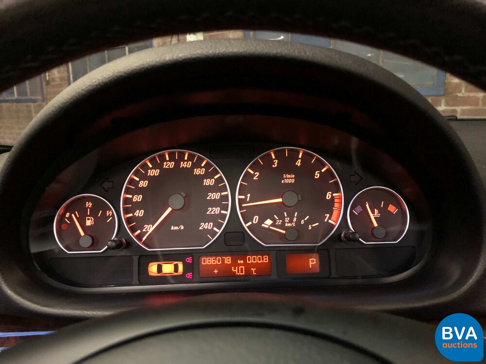 BMW 330Ci M-Sport Executive Cabriolet 3er E46 231pk 2003 YOUNGTIMER.