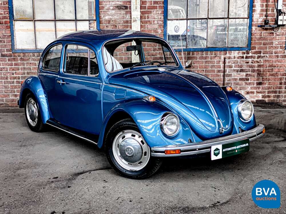 Volkswagen Beetle 1300 2-türige Limousine Deluxe 46 PS 1974.