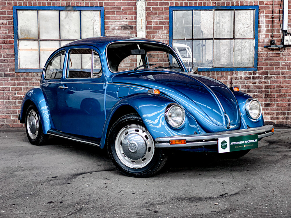 Volkswagen Beetle 1300 2-türige Limousine Deluxe 46 PS 1974.