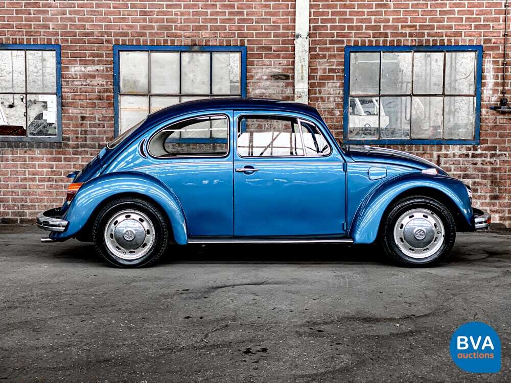 Volkswagen Beetle 1300 2-türige Limousine Deluxe 46 PS 1974.