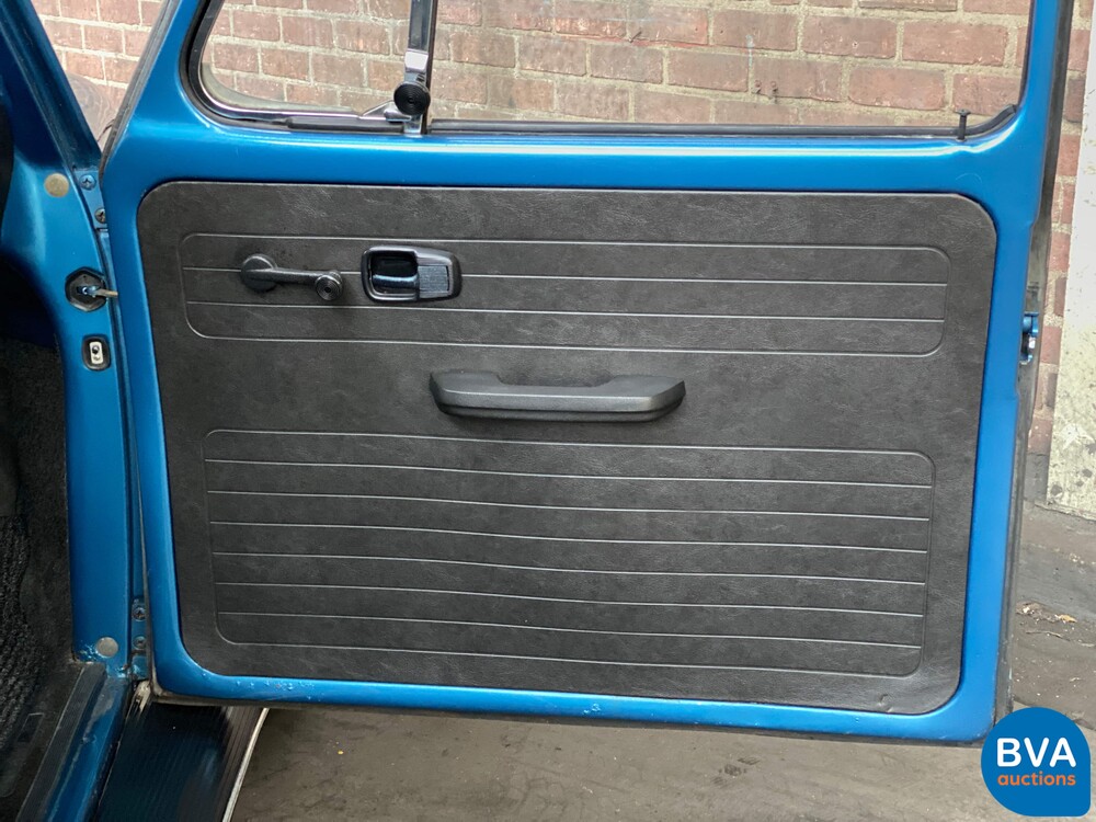 Volkswagen Beetle 1300 2-türige Limousine Deluxe 46 PS 1974.