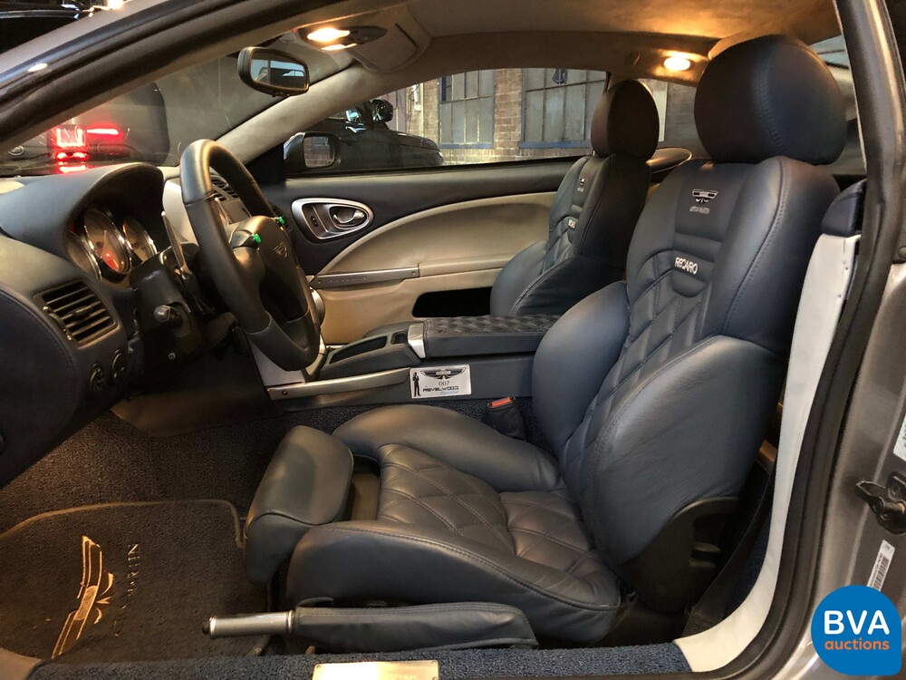 Aston Martin Vanquish 5.9 V12 466 PS 2003.