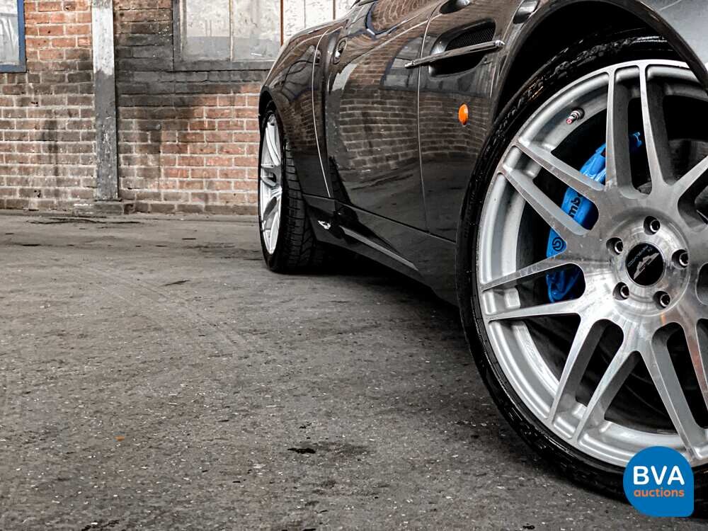 Aston Martin Vanquish 5.9 V12 466 PS 2003.