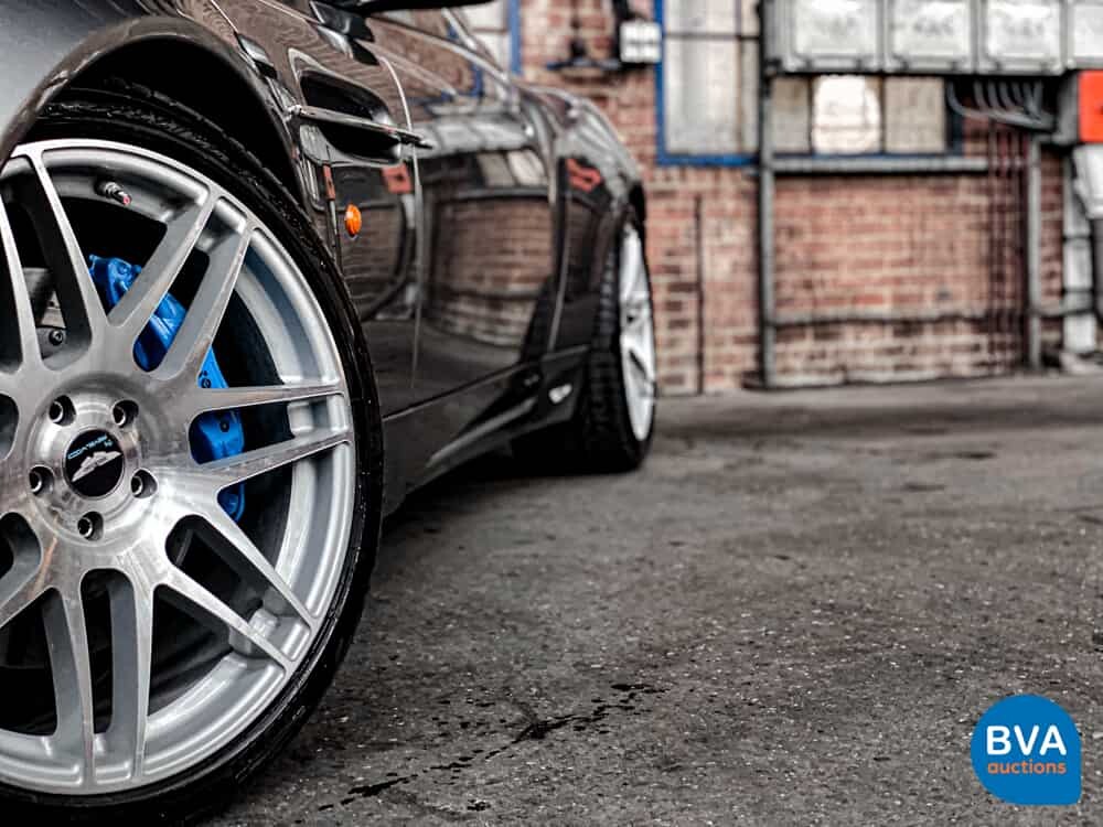 Aston Martin Vanquish 5.9 V12 466 PS 2003.