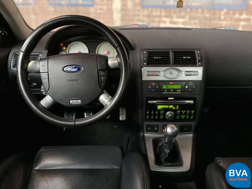 Ford Mondeo 3.0 V6 ST220 226PS 2004 -Org. NL-, 37-PR-XX.