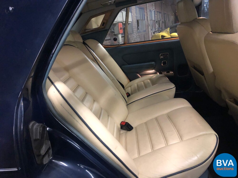 Rolls-Royce Silver Spirit 6.75 V8 201 PS 1982.