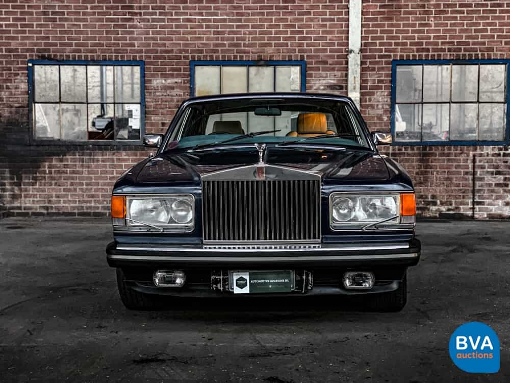 Rolls-Royce Silver Spirit 6.75 V8 201 PS 1982.