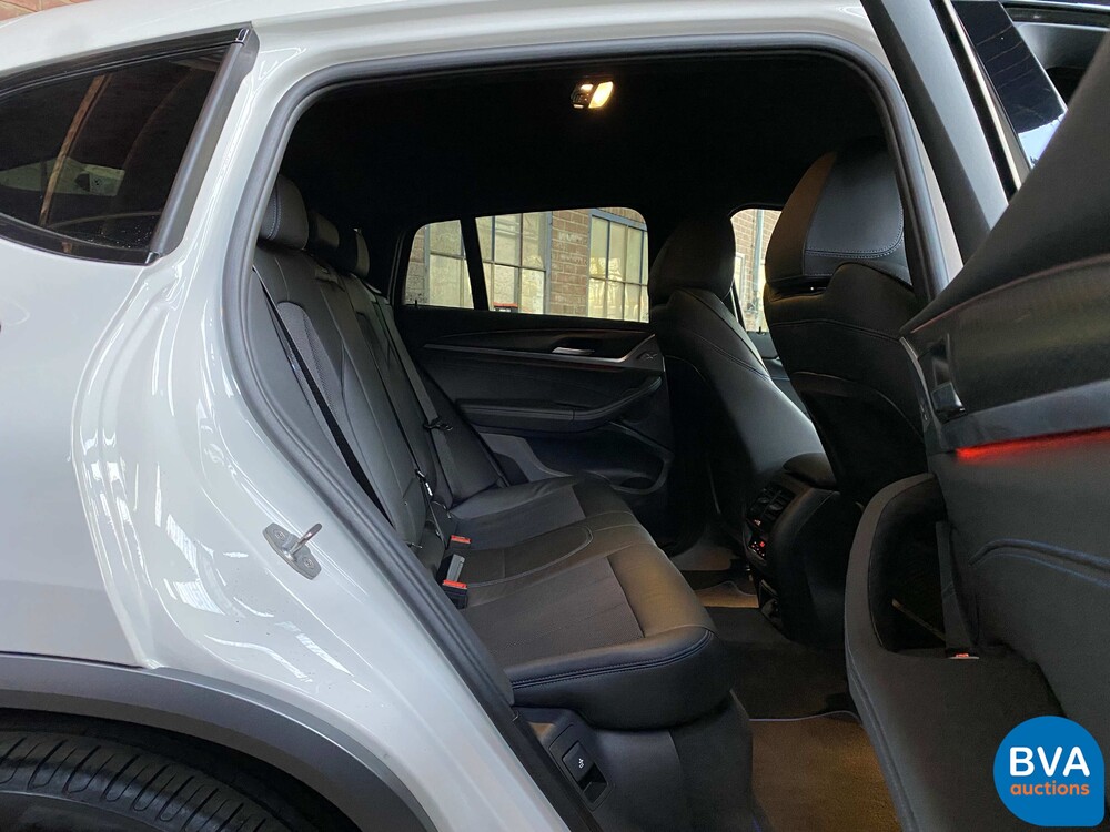 2019 BMW X4 xDrive30i M-Sport ShadowLine 252pk, N-064-RT.