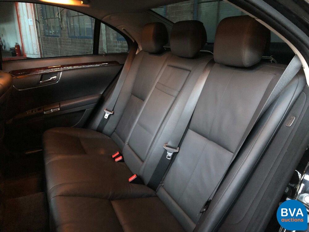 Mercedes-Benz S350 272 PS S-Klasse 2008, N-958-LJ.