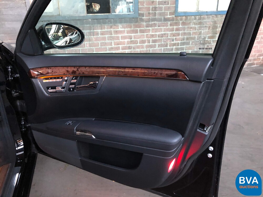Mercedes-Benz S350 272 PS S-Klasse 2008, N-958-LJ.