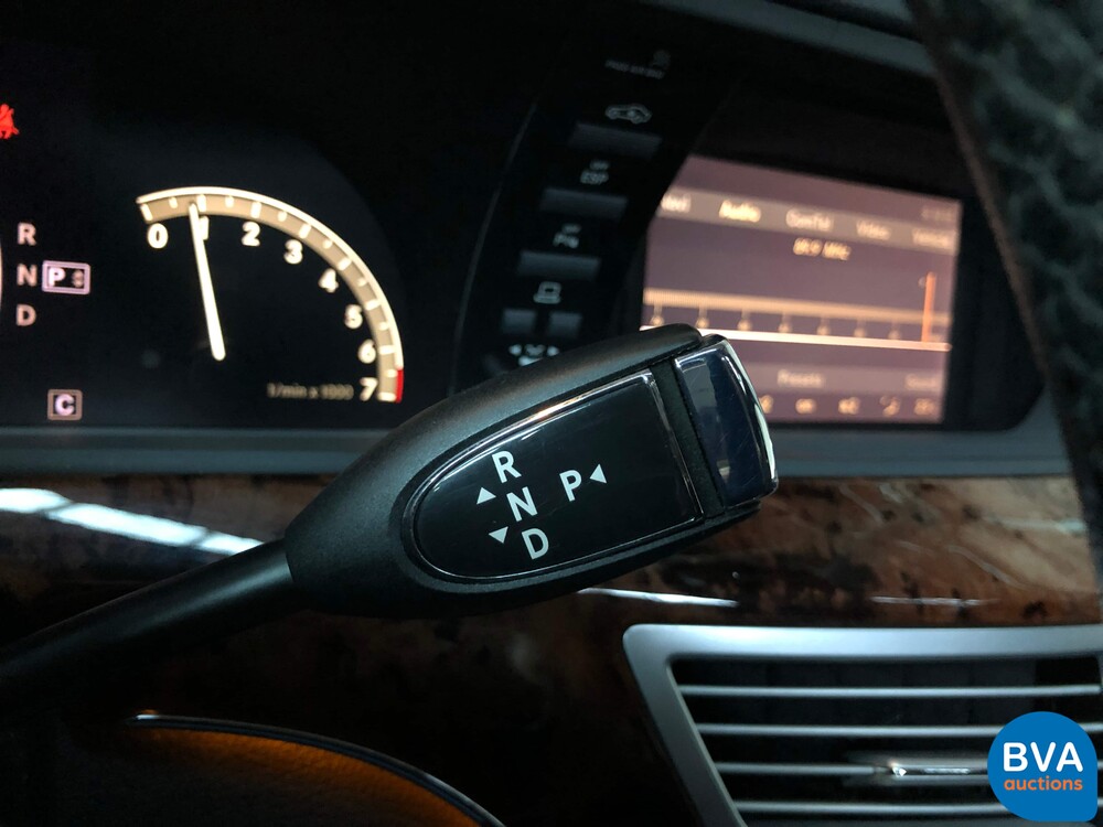 Mercedes-Benz S350 272 PS S-Klasse 2008, N-958-LJ.