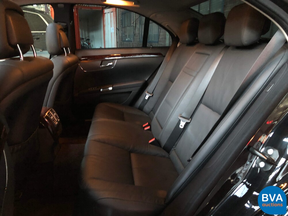 Mercedes-Benz S350 272 PS S-Klasse 2008, N-958-LJ.