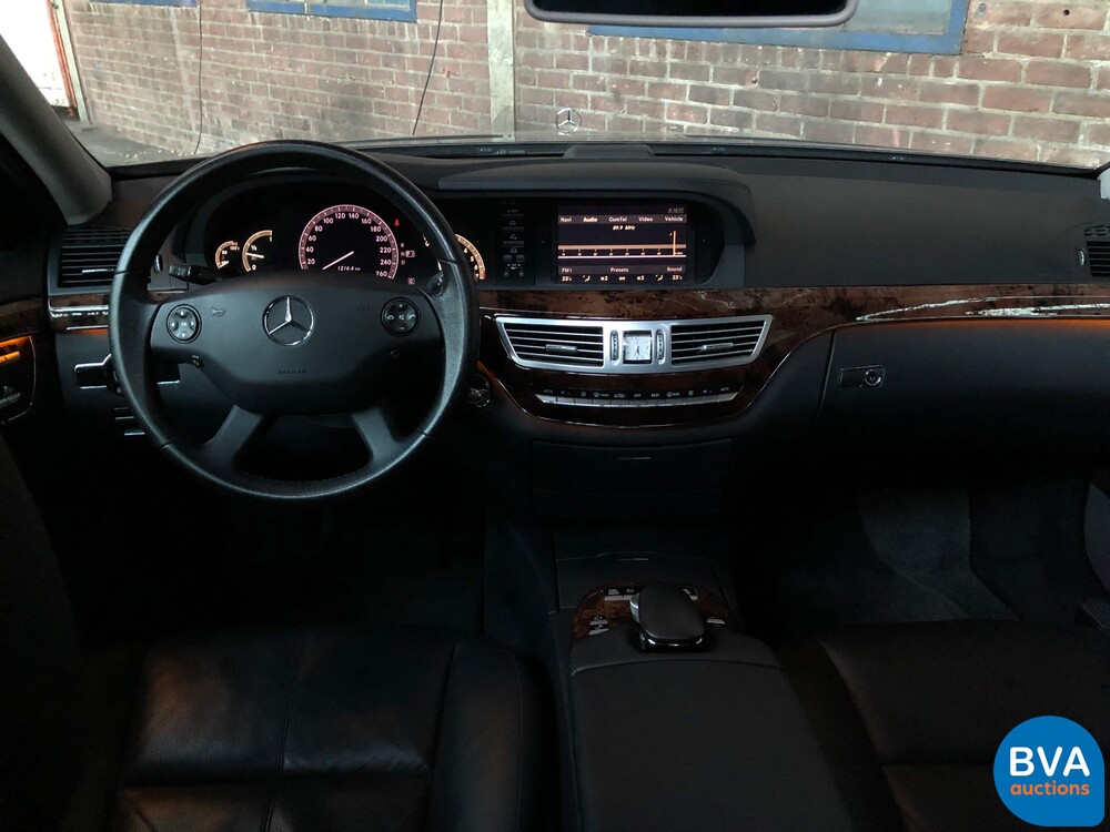 Mercedes-Benz S350 272 PS S-Klasse 2008, N-958-LJ.