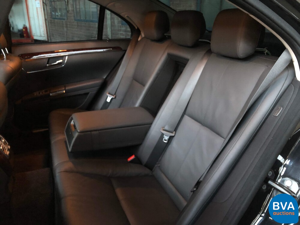 Mercedes-Benz S350 272 PS S-Klasse 2008, N-958-LJ.