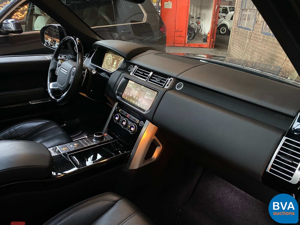 Land Rover Range Rover SDV8 Autobiography 340 PS 2018, K-842-BX.