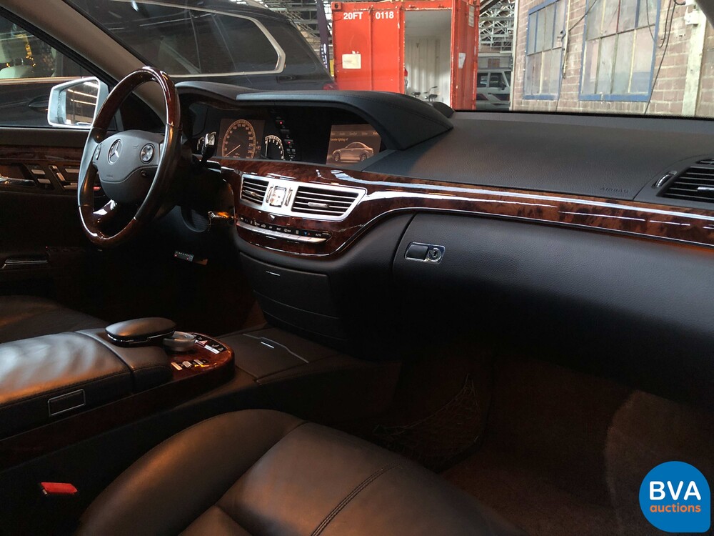 Mercedes-Benz S500 Lang 5.0 V8 Lorinser 338pk 2006 Youngtimer.