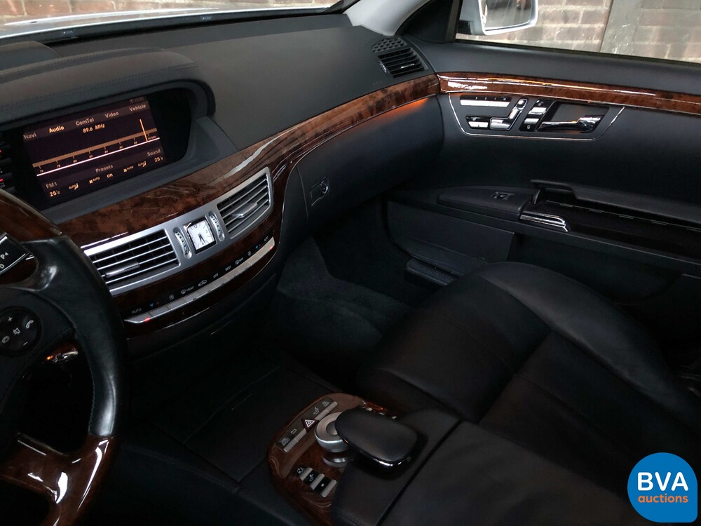 Mercedes-Benz S500 Lang 5.0 V8 Lorinser 338pk 2006 Youngtimer.
