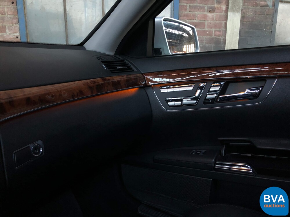 Mercedes-Benz S500 Lang 5.0 V8 Lorinser 338pk 2006 Youngtimer.