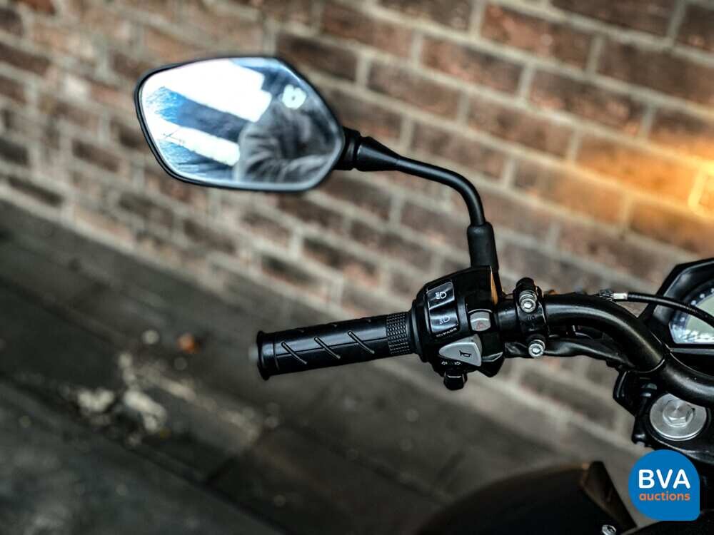 Honda Tour CB 650 F ABS HRC Tricolor.