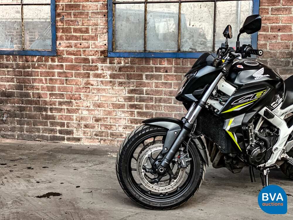 Honda Tour CB 650 F ABS HRC Tricolor.