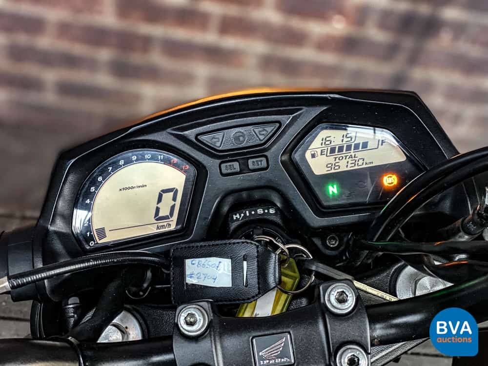 Honda Tour CB 650 F ABS HRC Tricolor.